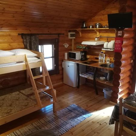 Laahtanen Camping Otel Ristijärvi Oda fotoğraf